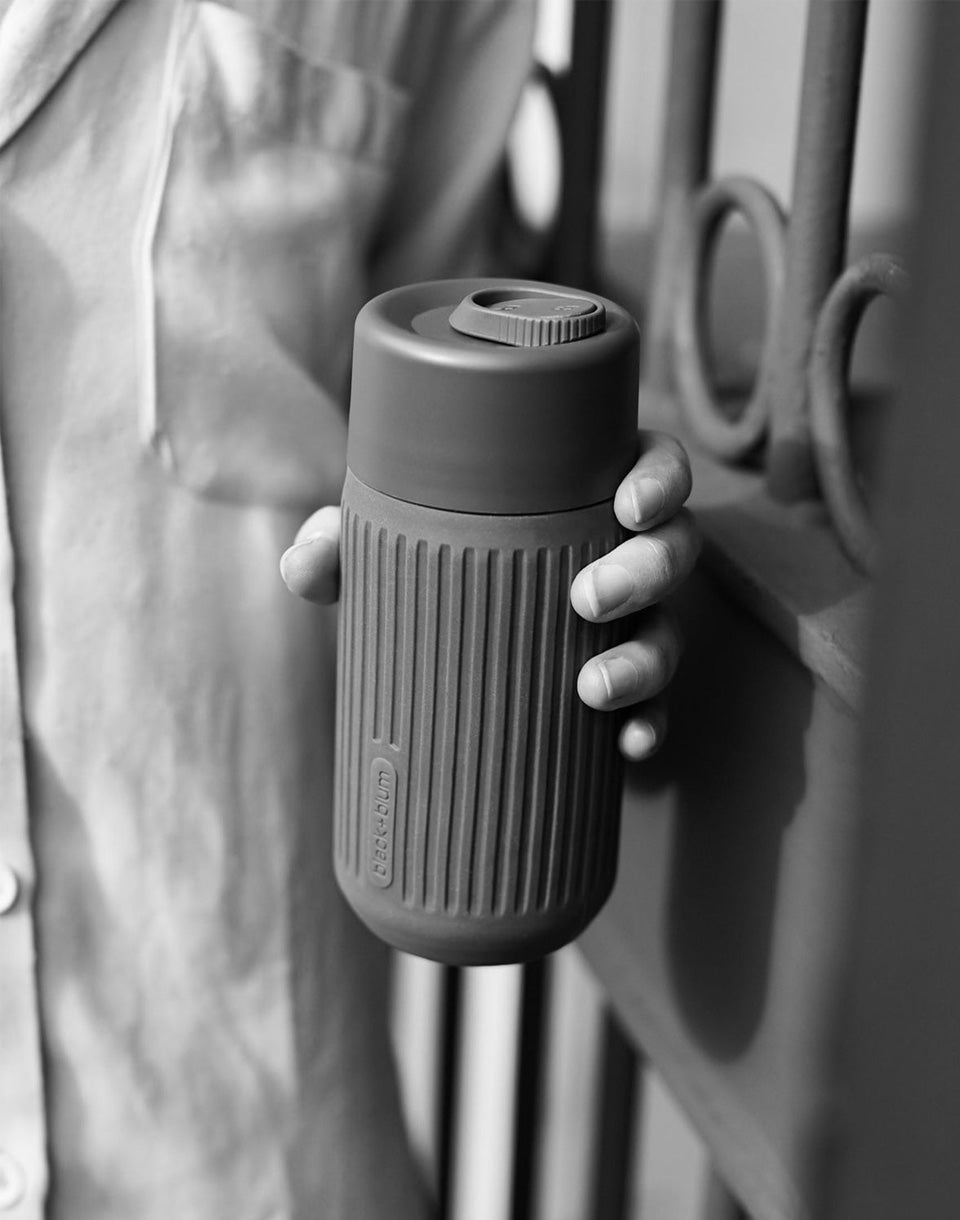 Tasse de voyage en verre