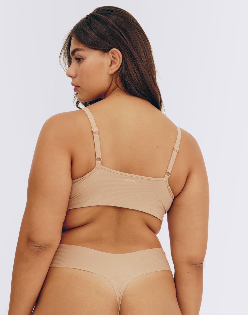 String de côtes nues