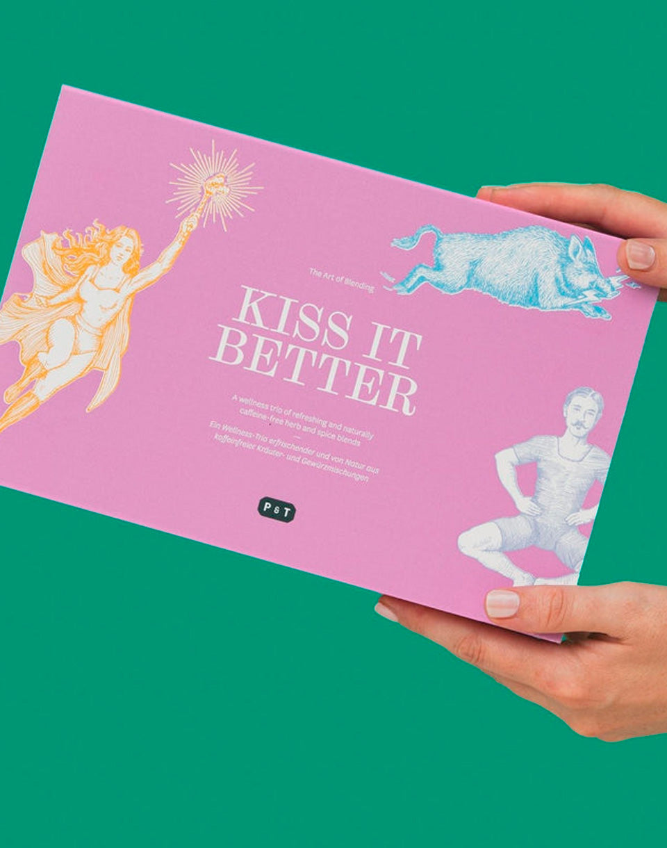 Kiss it better - Tea set