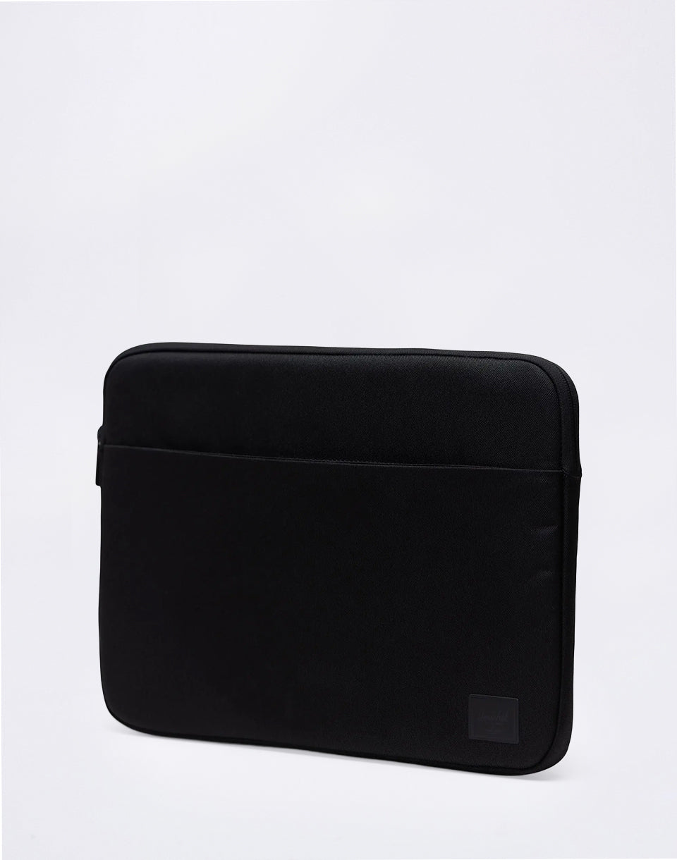 Denman 15-16 Inch Sleeve Tech