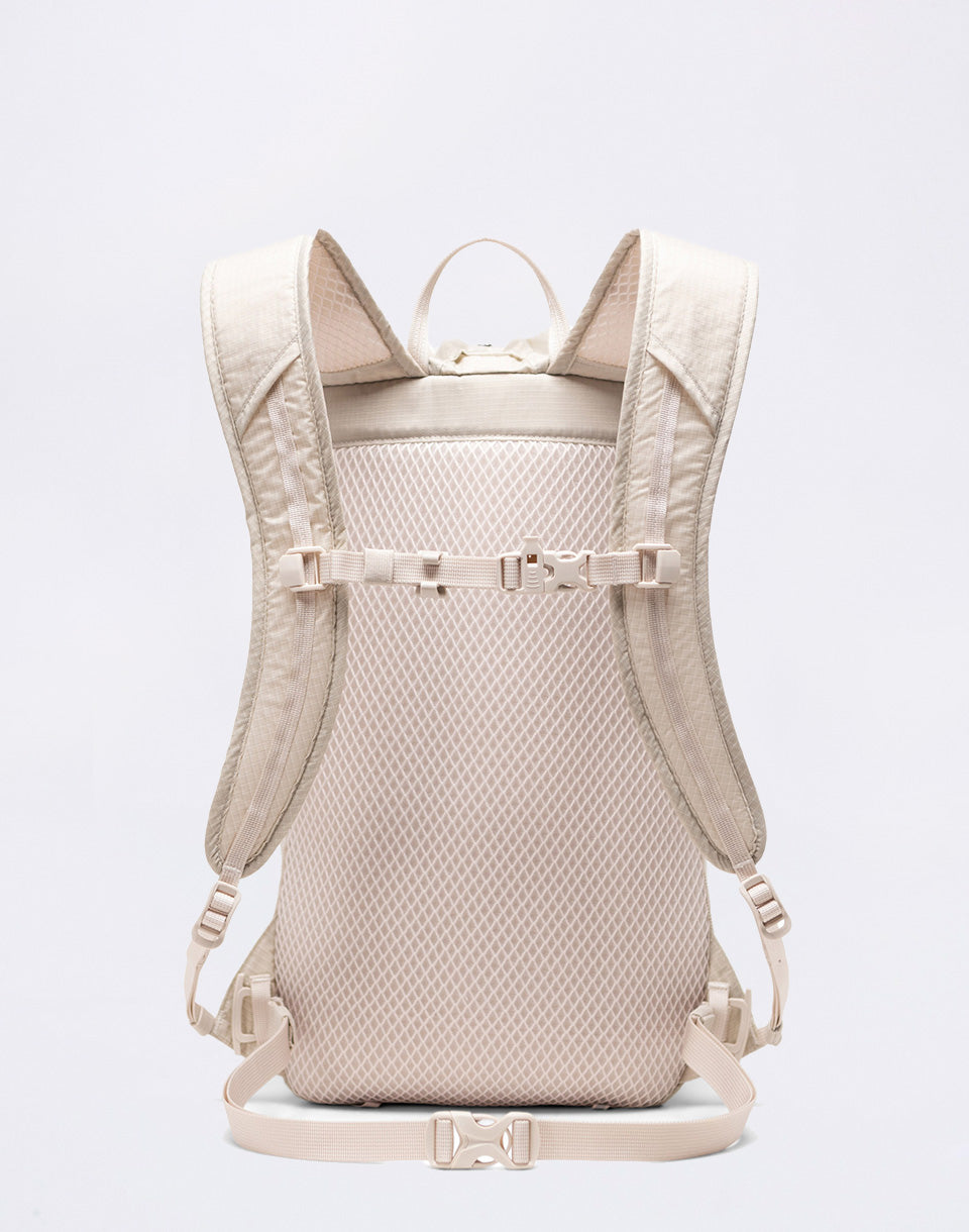 Ultralight Cinch Daypack 14L