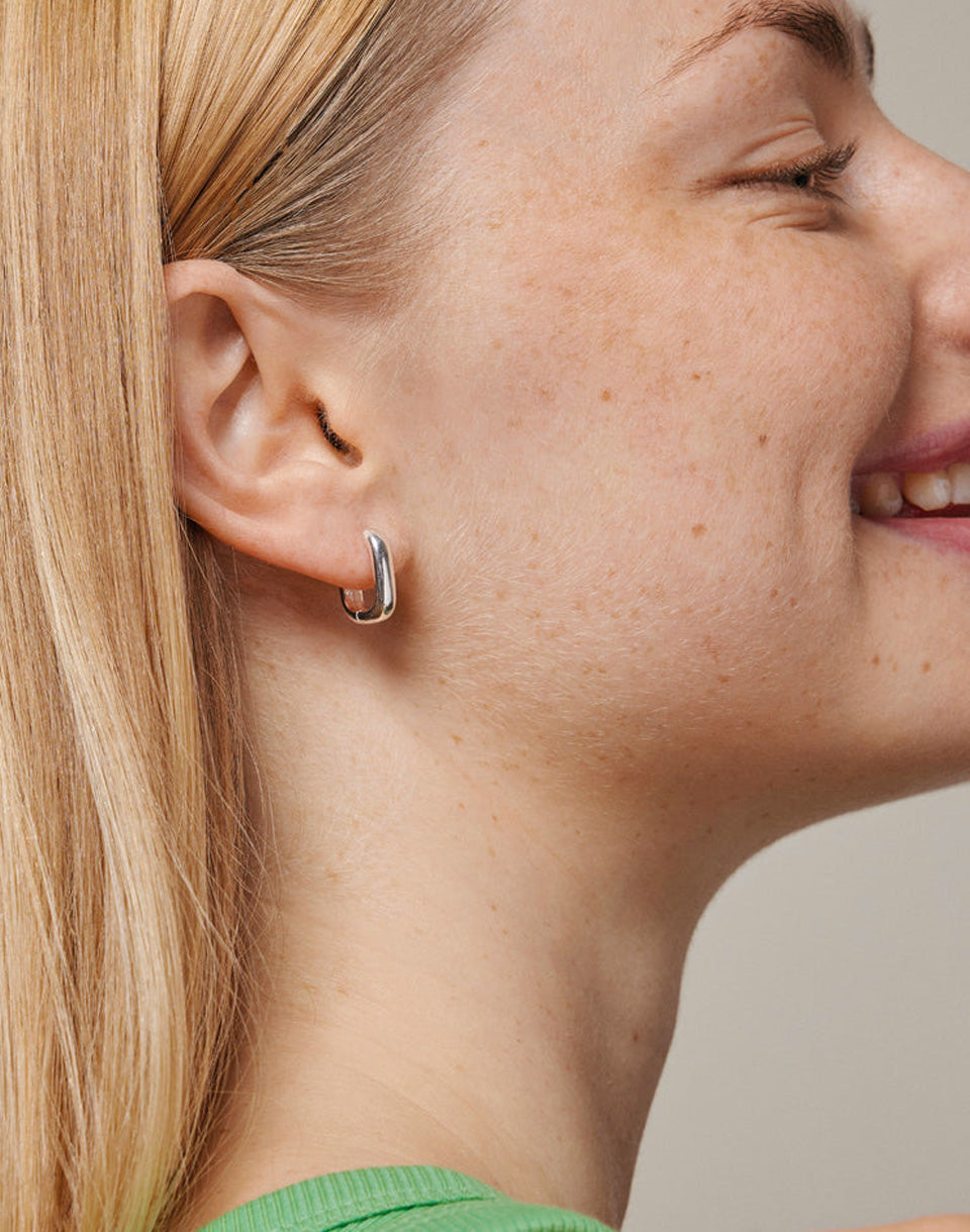 Créoles carrées 15 mm