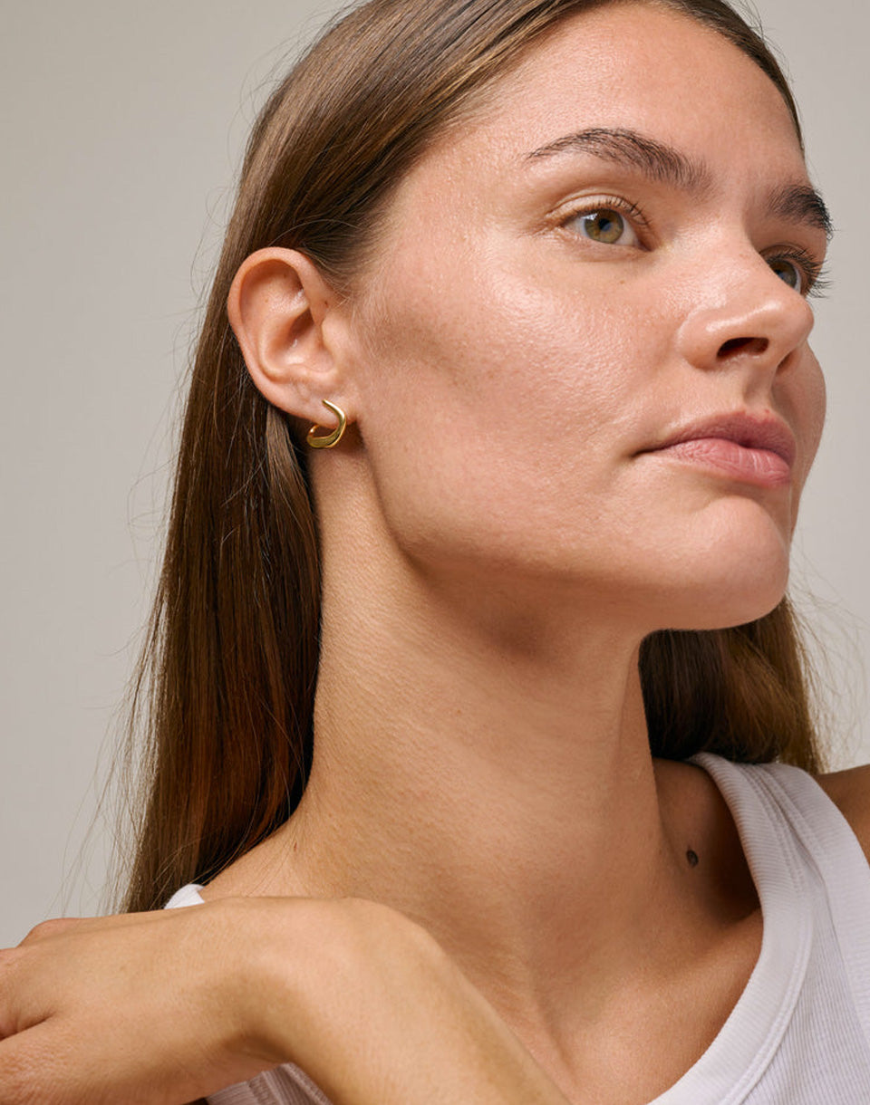 Boucles d'oreilles, Inga