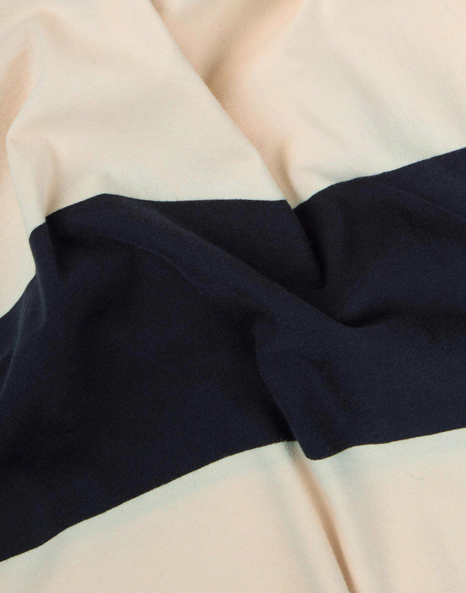 T-shirt des rayures de la marine