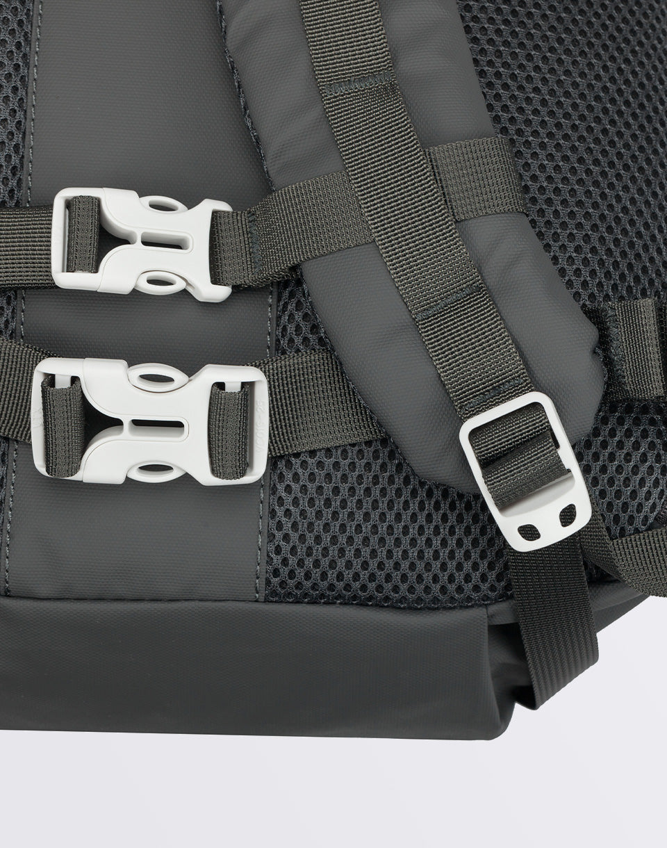 Dayle Roll Top Backpack 21/25L