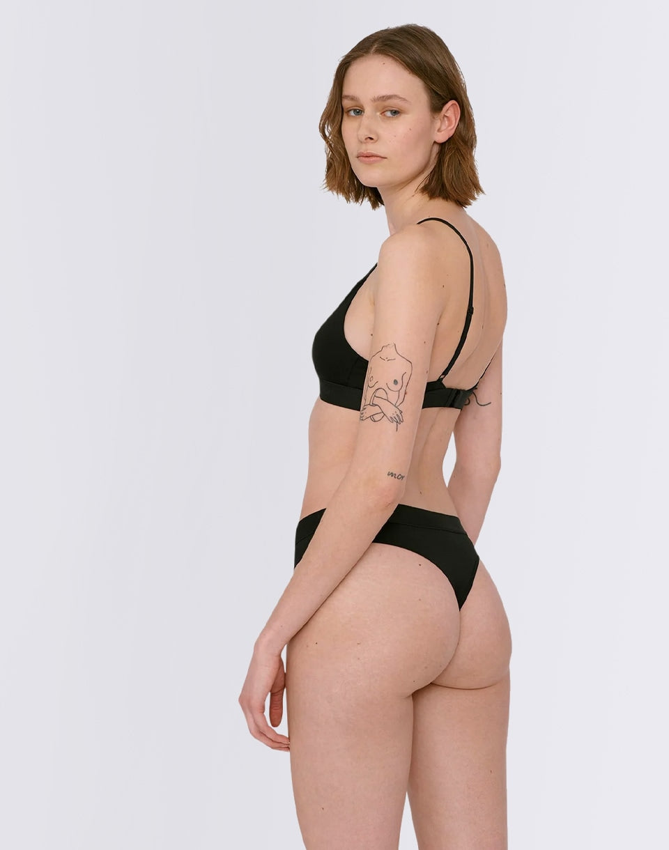 String de touche doux