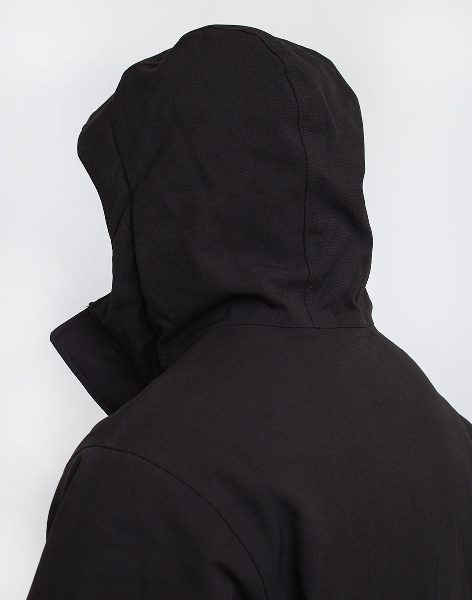 Parka de montagne solitaire