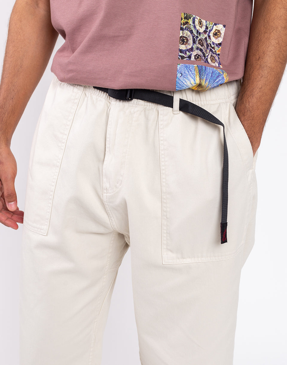 Pantalon effilé lâche
