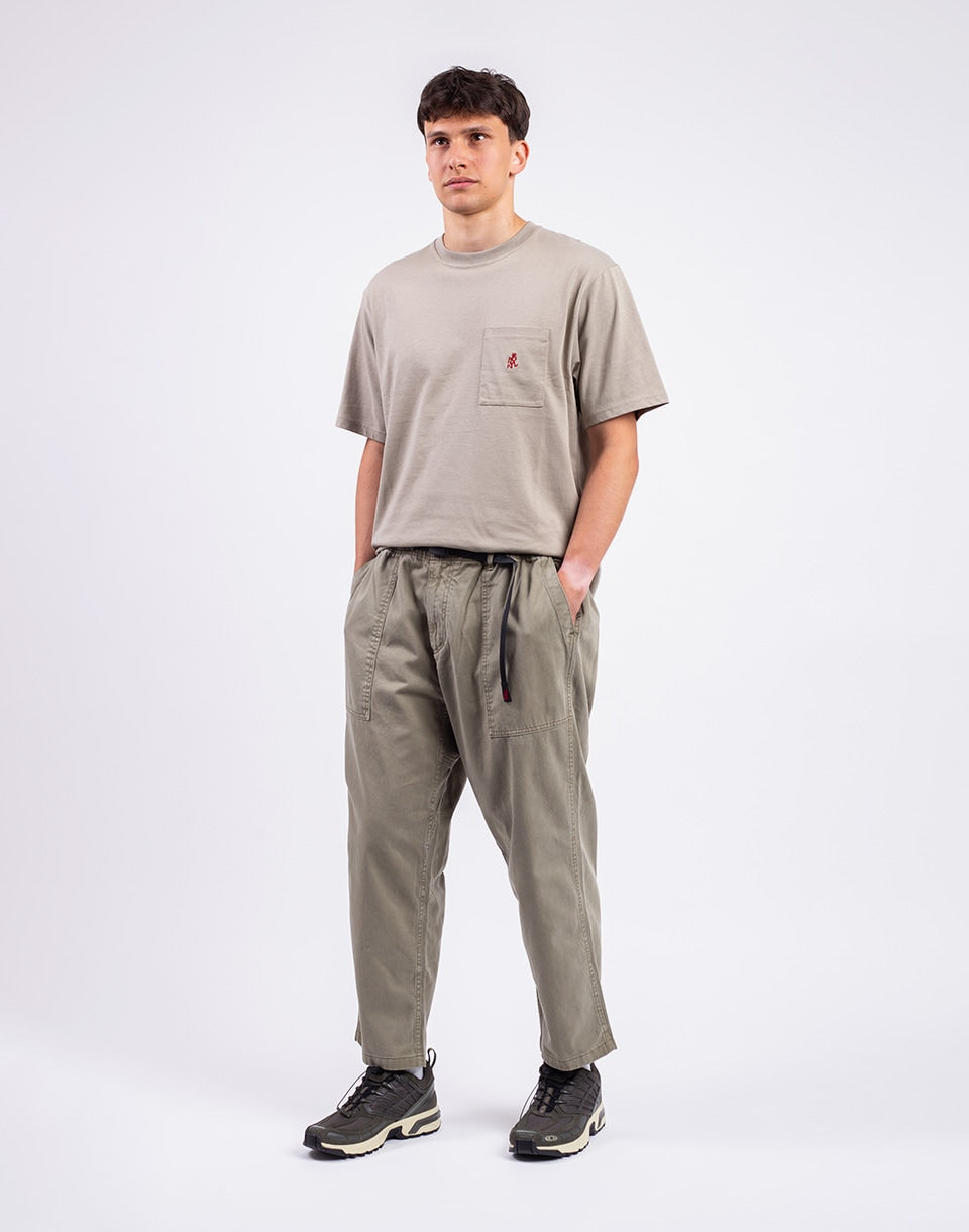 Pantalon ample fuselé