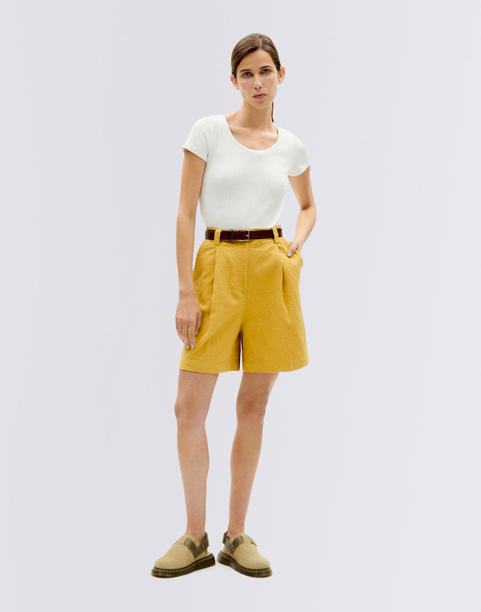 Ambar short lia frinkled