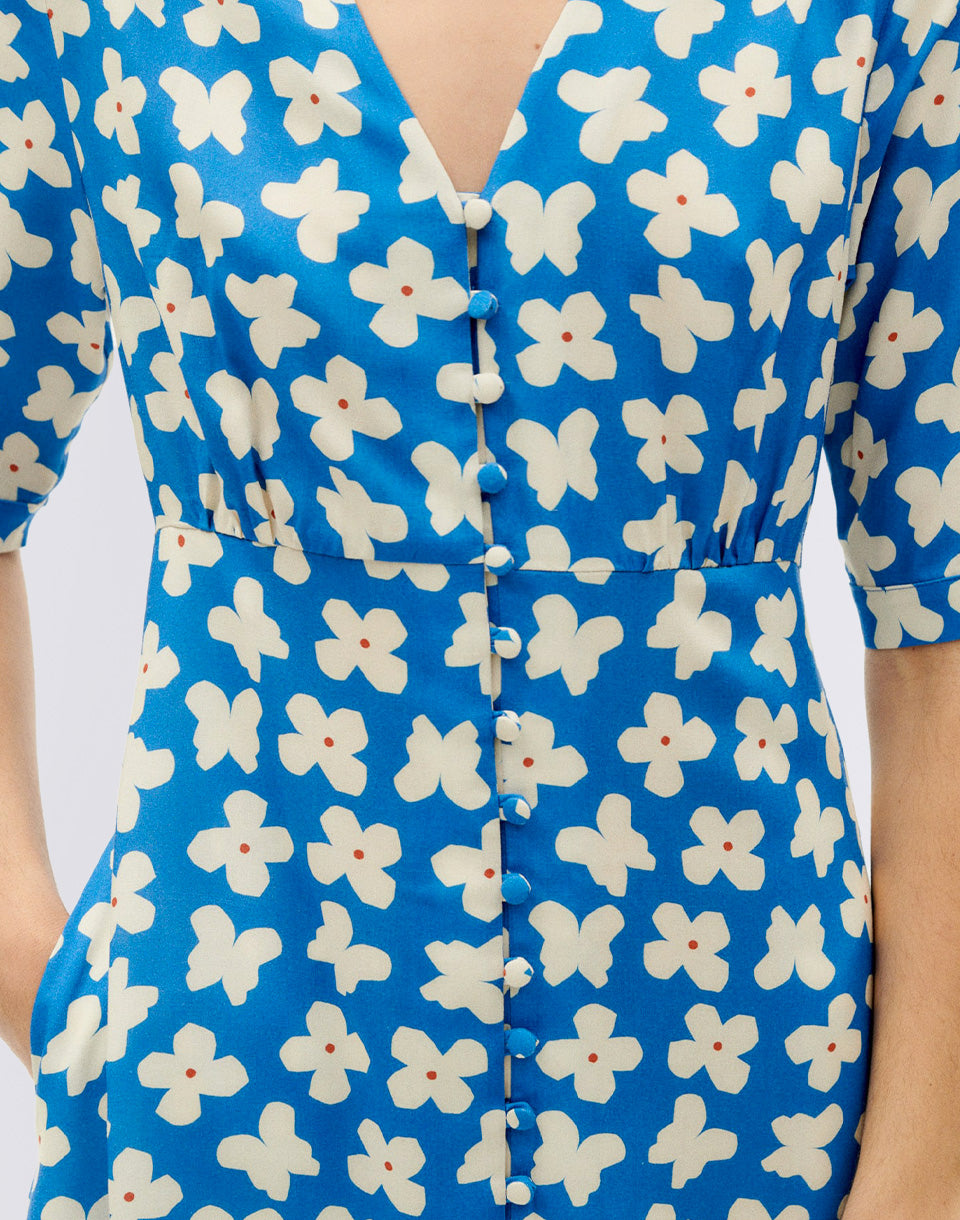 Petite robe de camélia papillon