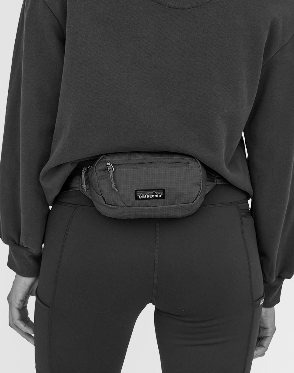 Pack de hanche à trous noir ultra-léger