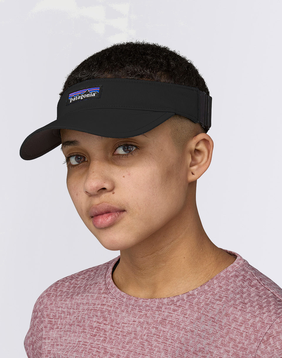 Visière à feuilles aériennes