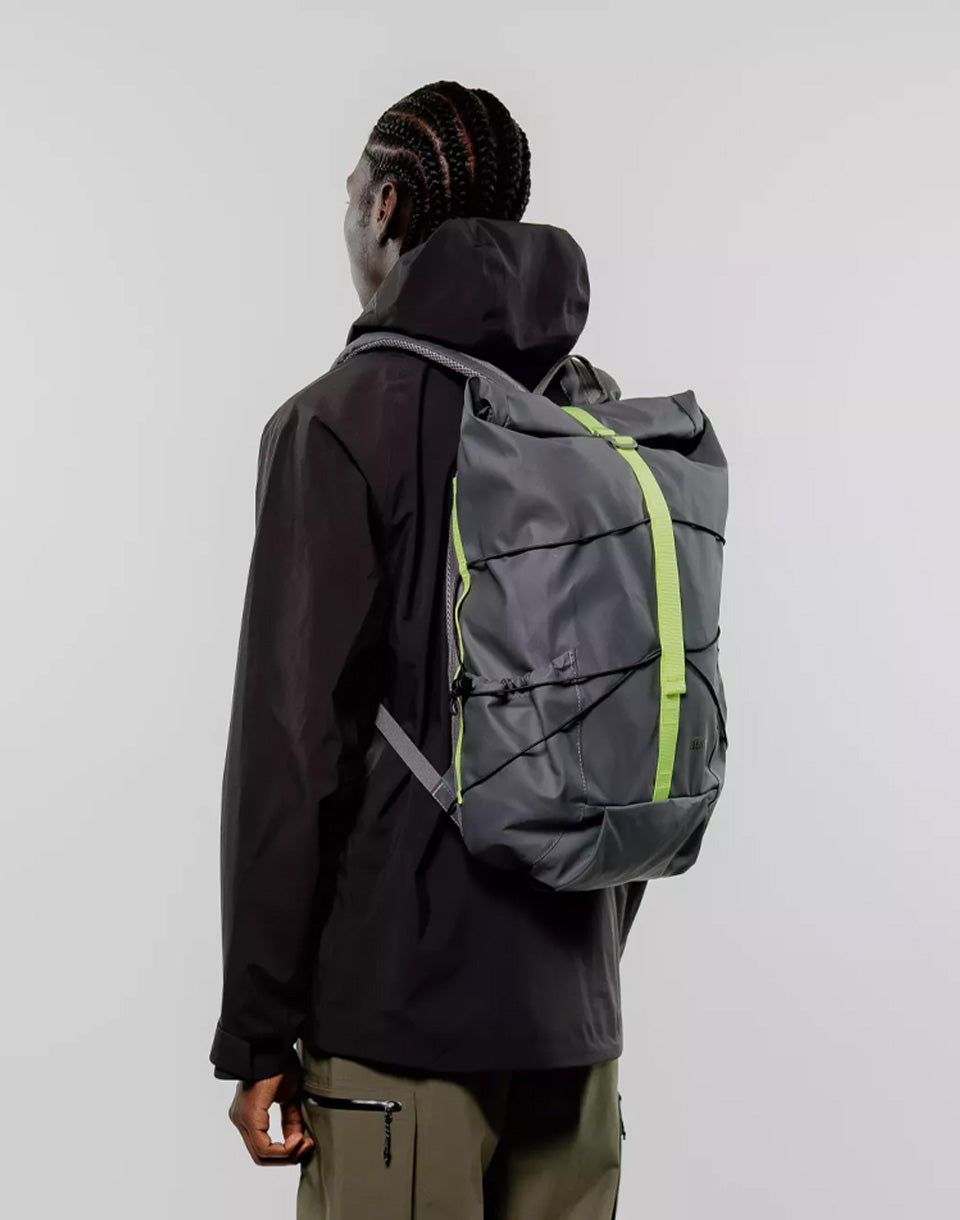 Dayle Roll Top Backpack 21 / 25L