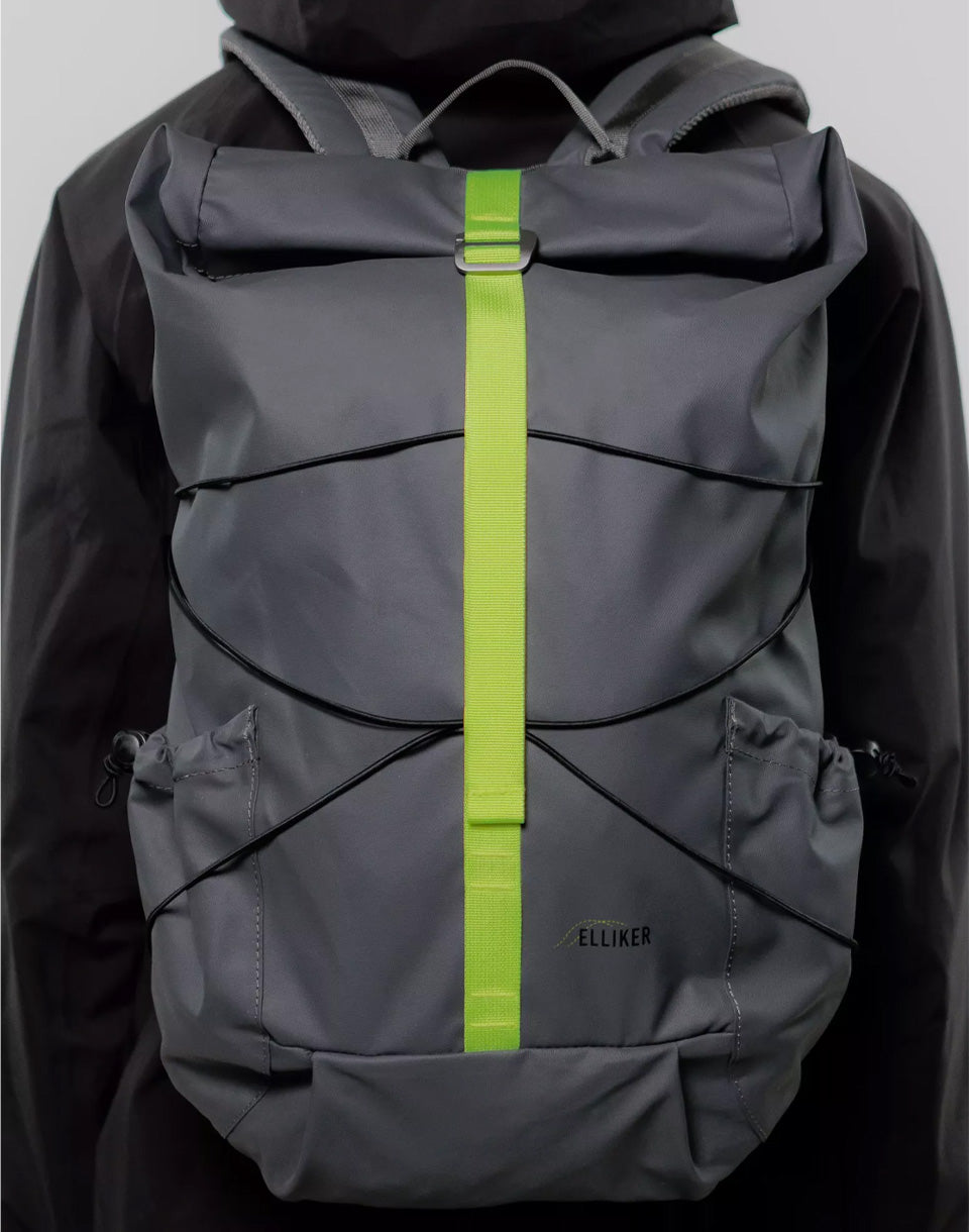 Dayle Roll Top Backpack 21 / 25L