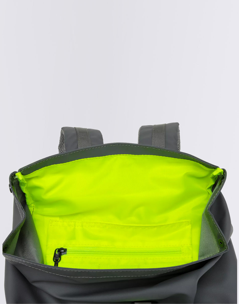 Dayle Roll Top Backpack 21 / 25L