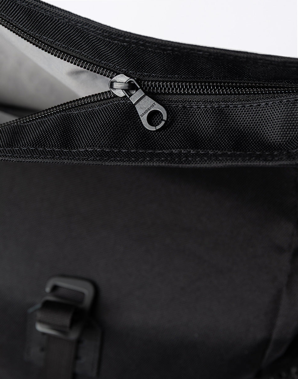 Icon Rolltop Backpack M