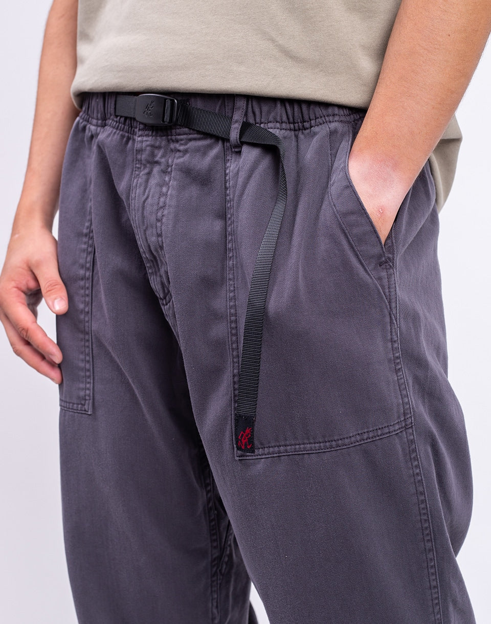 Pantalon ample fuselé