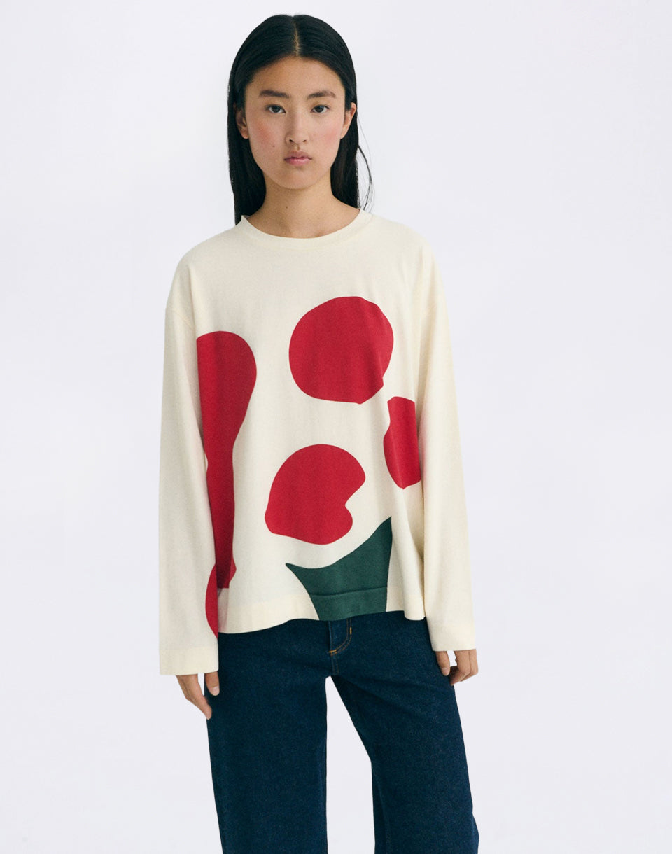 Flower Contrast Emily Tee