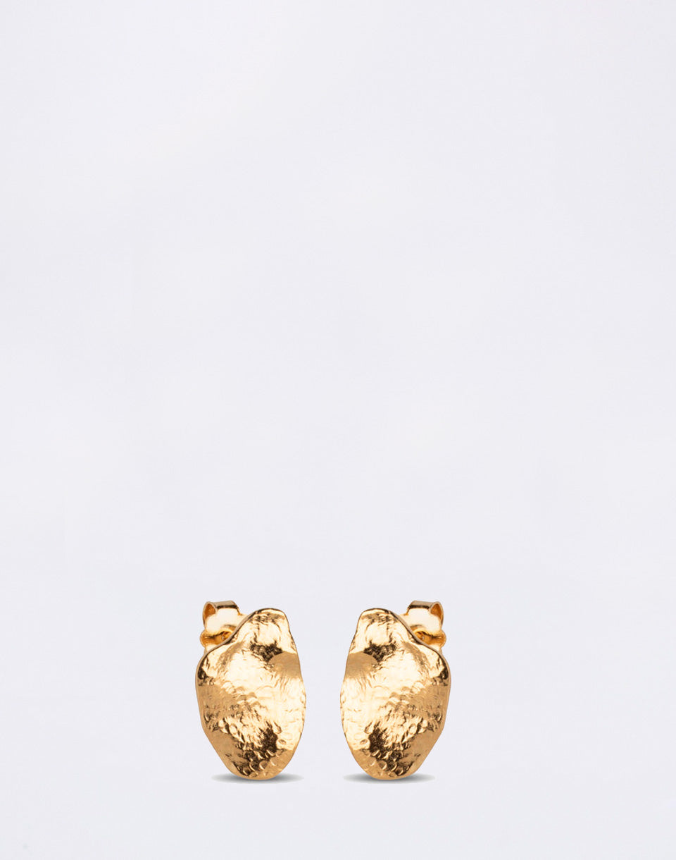 Studs, Maia Small