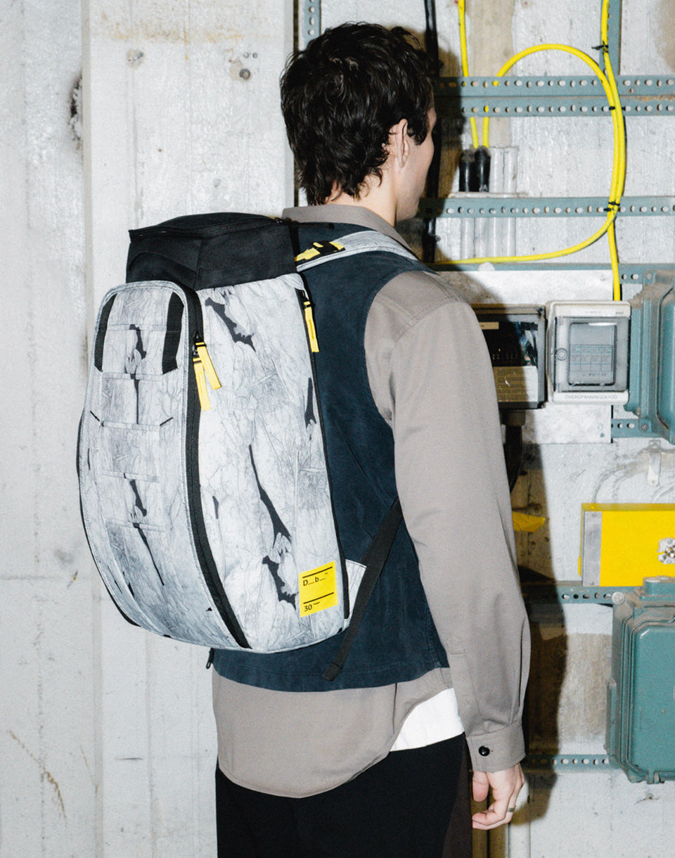 Hugger Backpack 30L