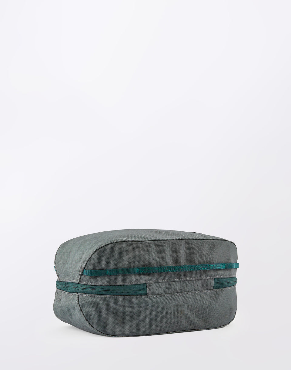 Black Hole Cube 6L