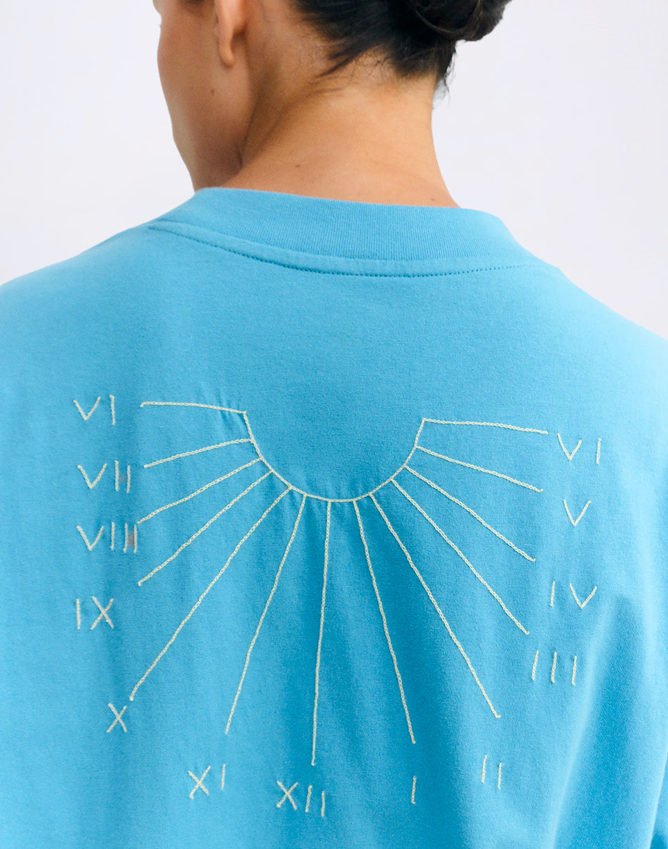 Omnia Sol Dark Dusk Lena Tee