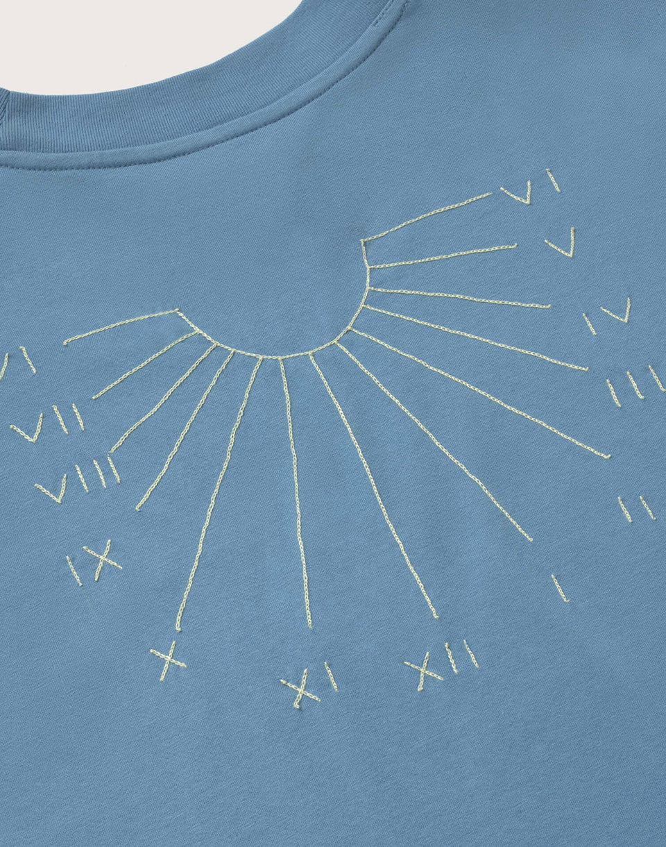 Omnia Sol Dark Dusk Lena Tee