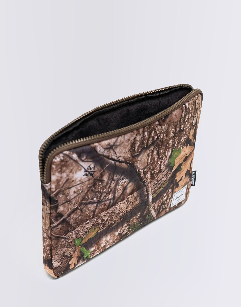 Realtree® Anchor 14 Inch Sleeve
