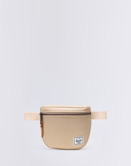 Settlement Hip Pack