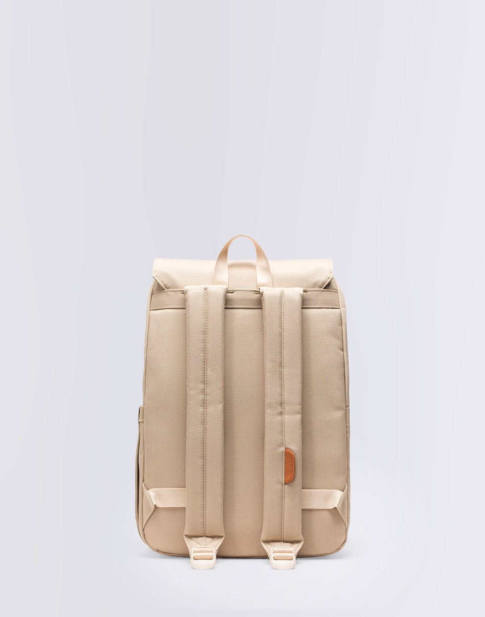 Retreat™ Small