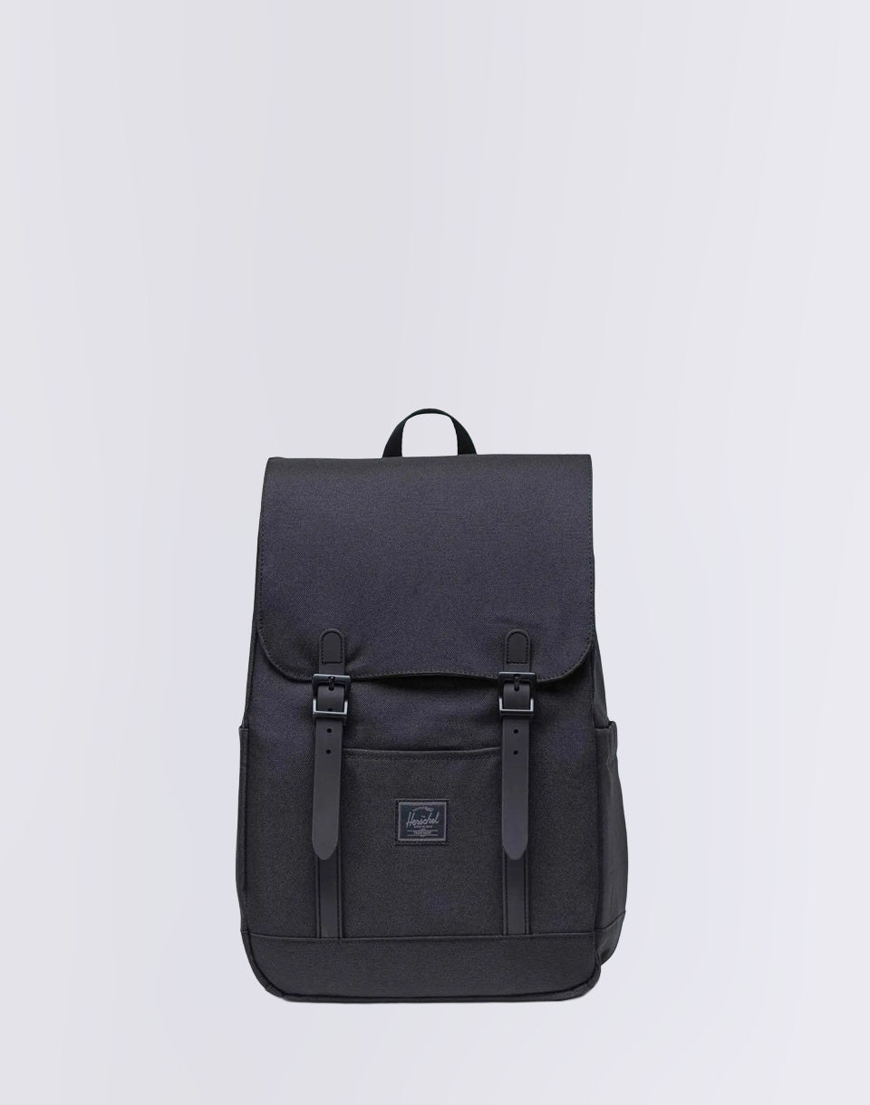 Retreat™ Small