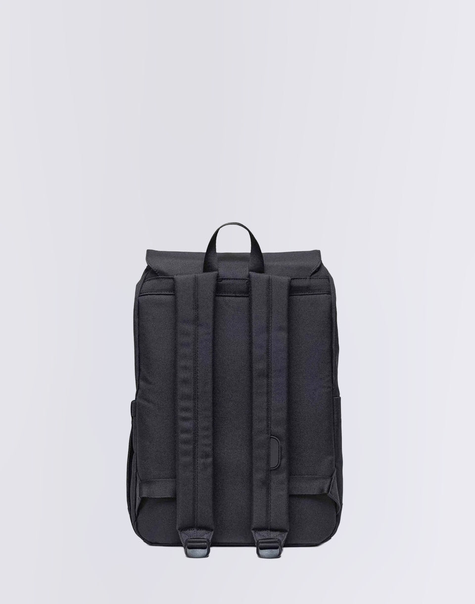 Retreat™ Small