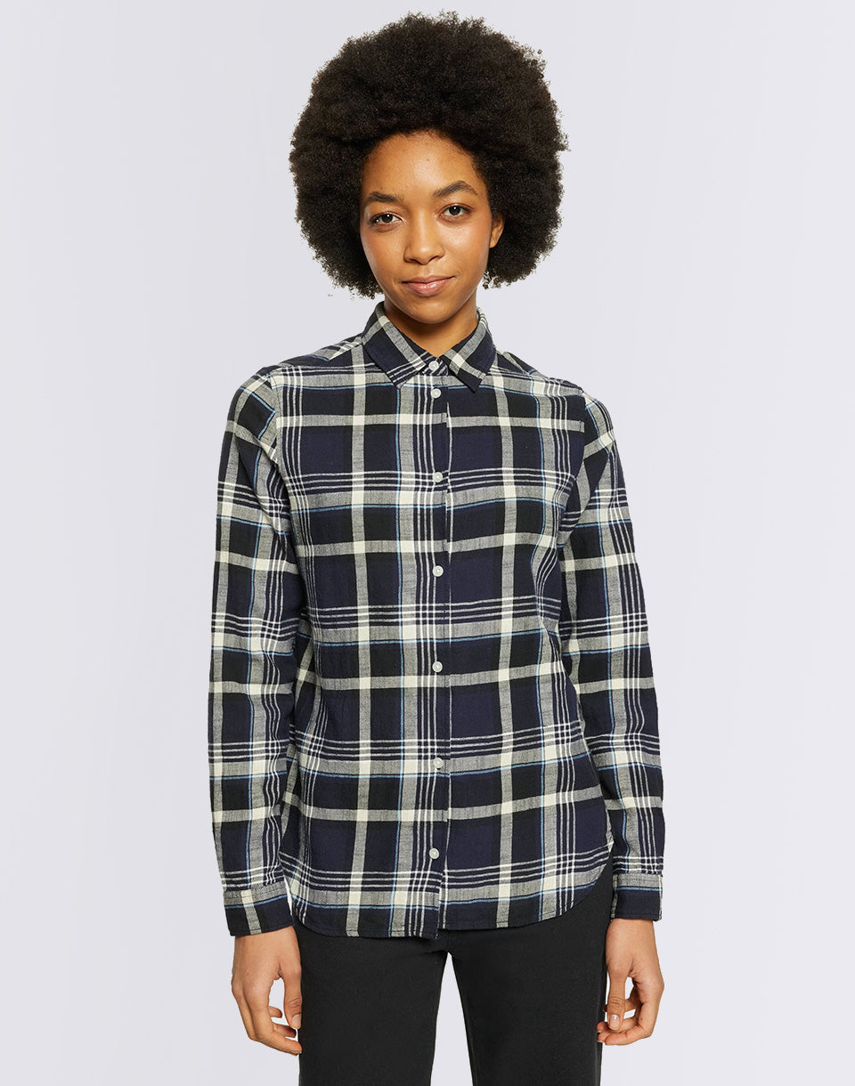 Vérifiez la chemise en flanelle