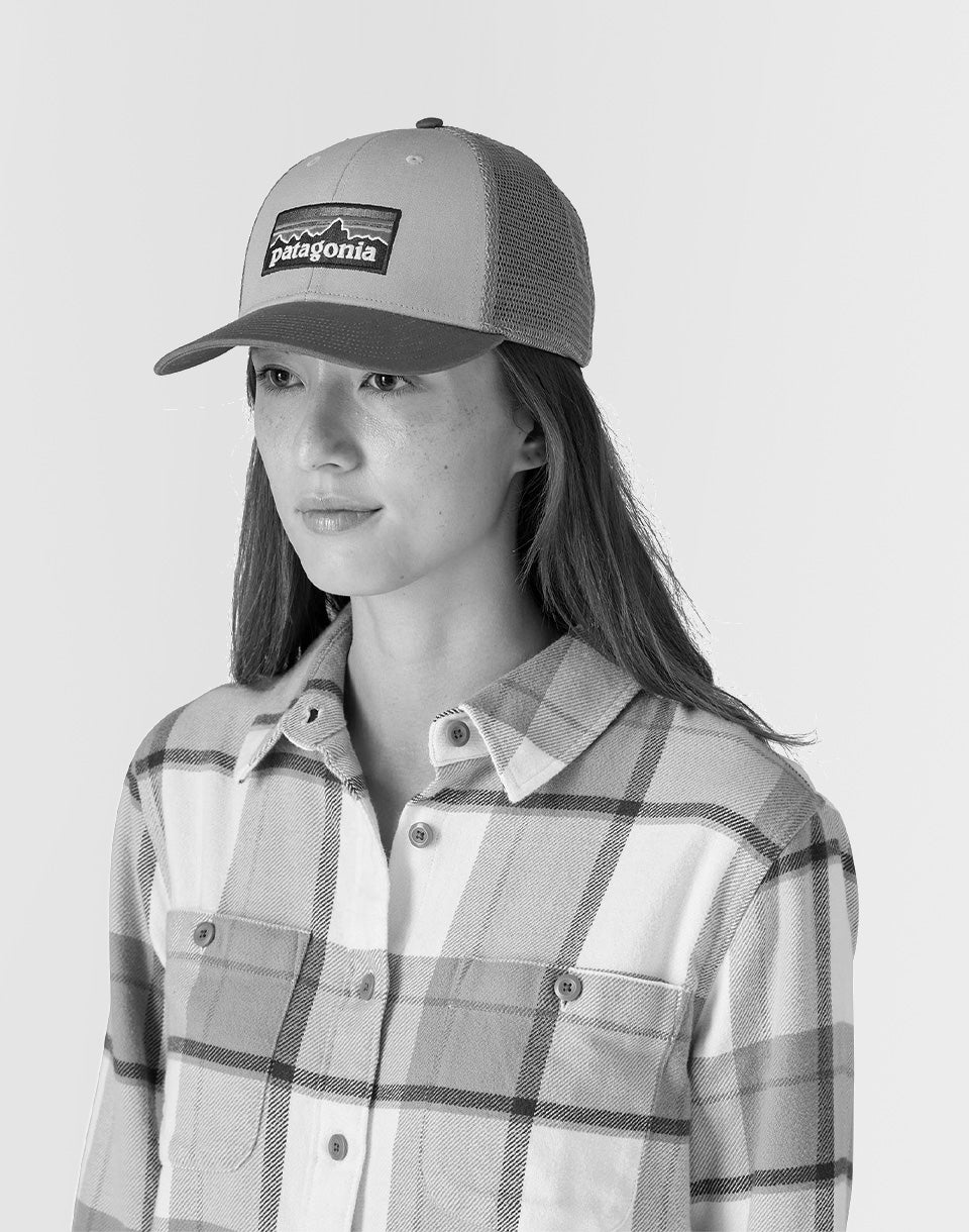 P-6 Logo Lopro Trucker