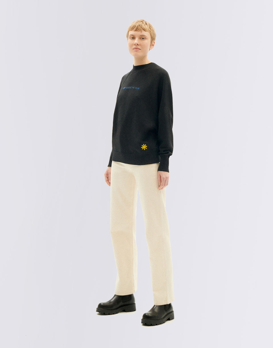 Voici le sweat Sun Black Fantine Fantine