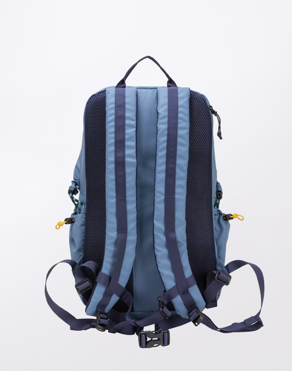 Sac à dos à capuche et fermeture éclair Kiln 22 L