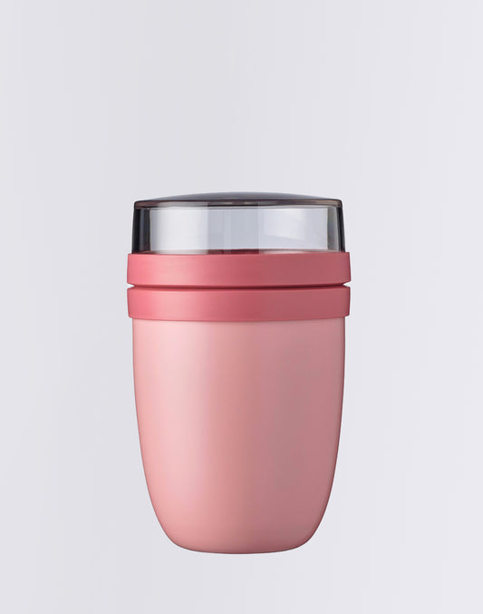 Ellipse pour le déjeuner isolée