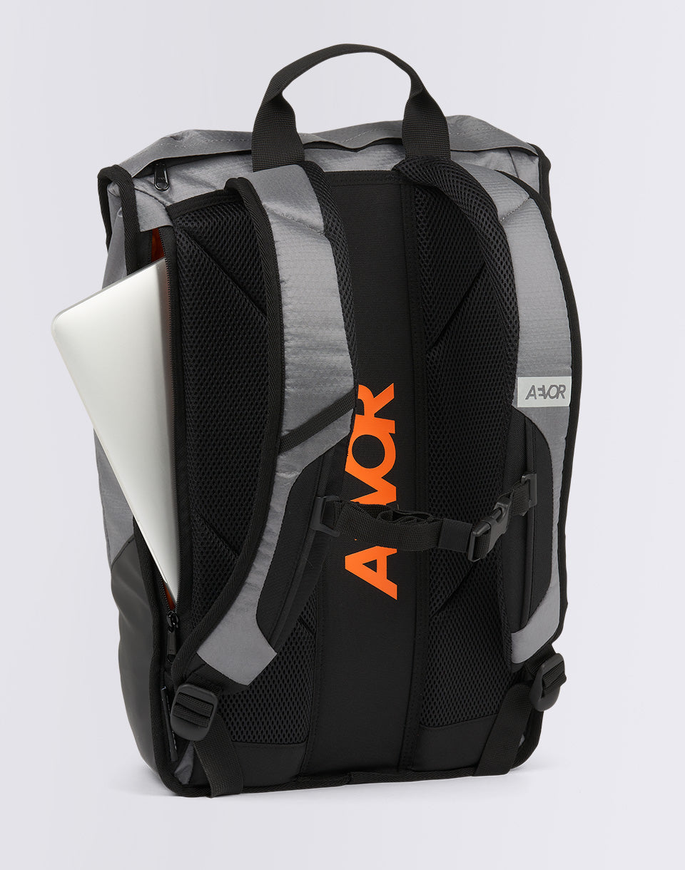 Daypack Proof