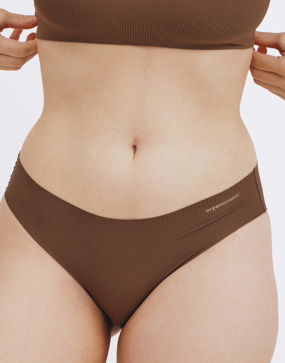 Brief de côtes nues