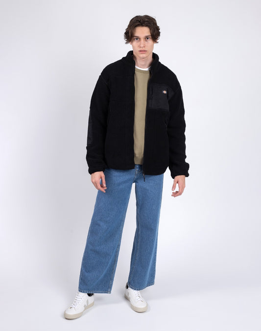 Veste en toison rouge